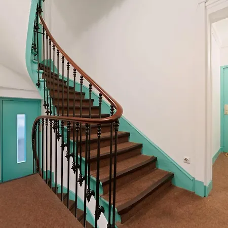 Cozy Located In The 5th Arrondissement By Guestready * Paris